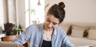 Cómo crear empresa si estás estudiando y hacerlo bien. Cómo crear empresa si estás estudiando