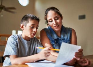 ¿Cómo saber cuándo mi hijo necesita ayuda para estudiar? Cómo saber cuando mi hijo necesita ayuda para estudiar