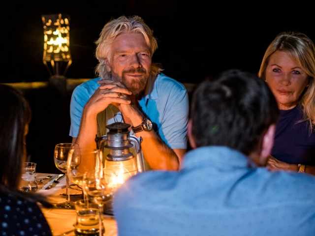 Qué hace Richard Branson antes de acostarse 1