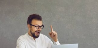 Diferencia entre cayo-cayó-callo-calló: explicación y ejemplos cayo-cayó-callo-calló