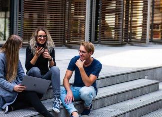 Quiénes son los millennials y por qué saben lo que quieren. millennials