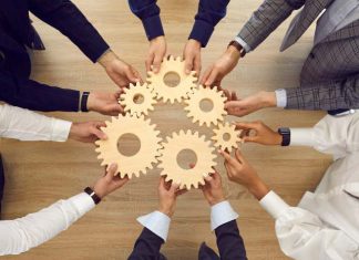 4 personas que debes tener en tu equipo para alcanzar el éxito. personas que debes tener en tu equipo
